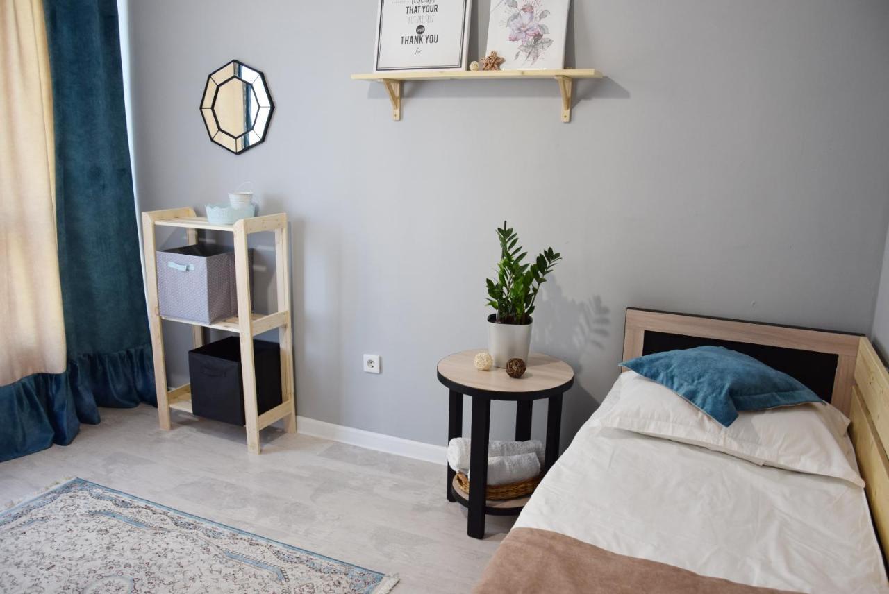 Halal-Apartamenty Рядом Трц Megaalma-Ata ภายนอก รูปภาพ